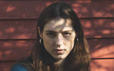 Birdy Releases First Single From ‘Young Heart’