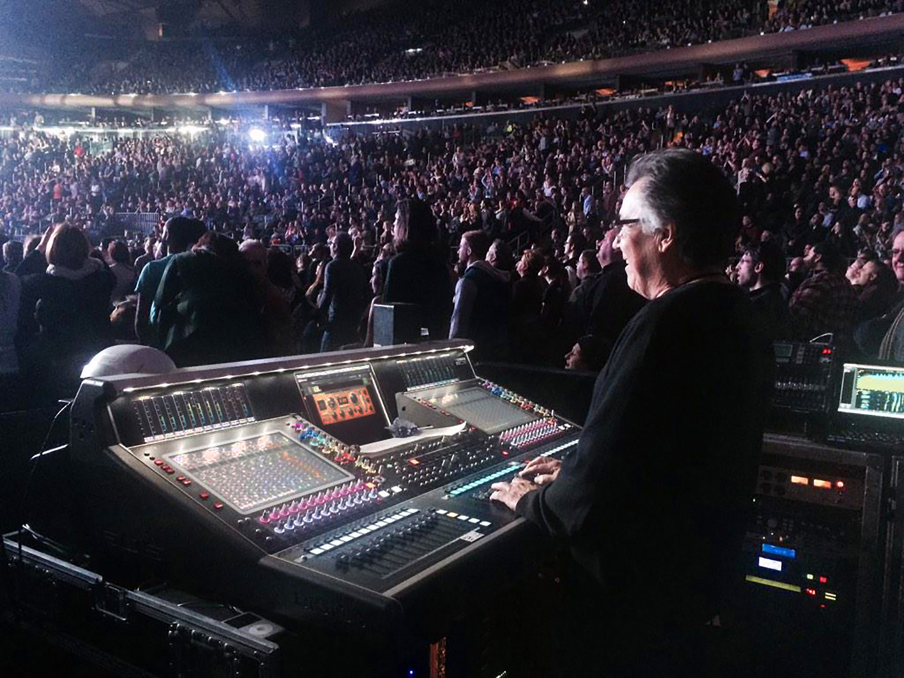 FOH Engineer Brian Ruggles at the DiGiCo SD5 console